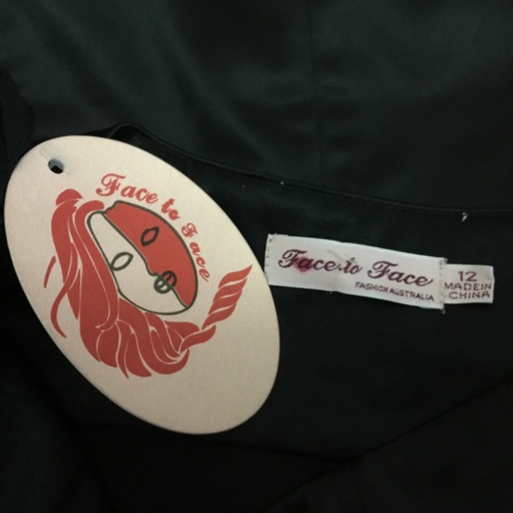 Off the shoulder Black cocktail dress size 12 - Picture 6 of 6